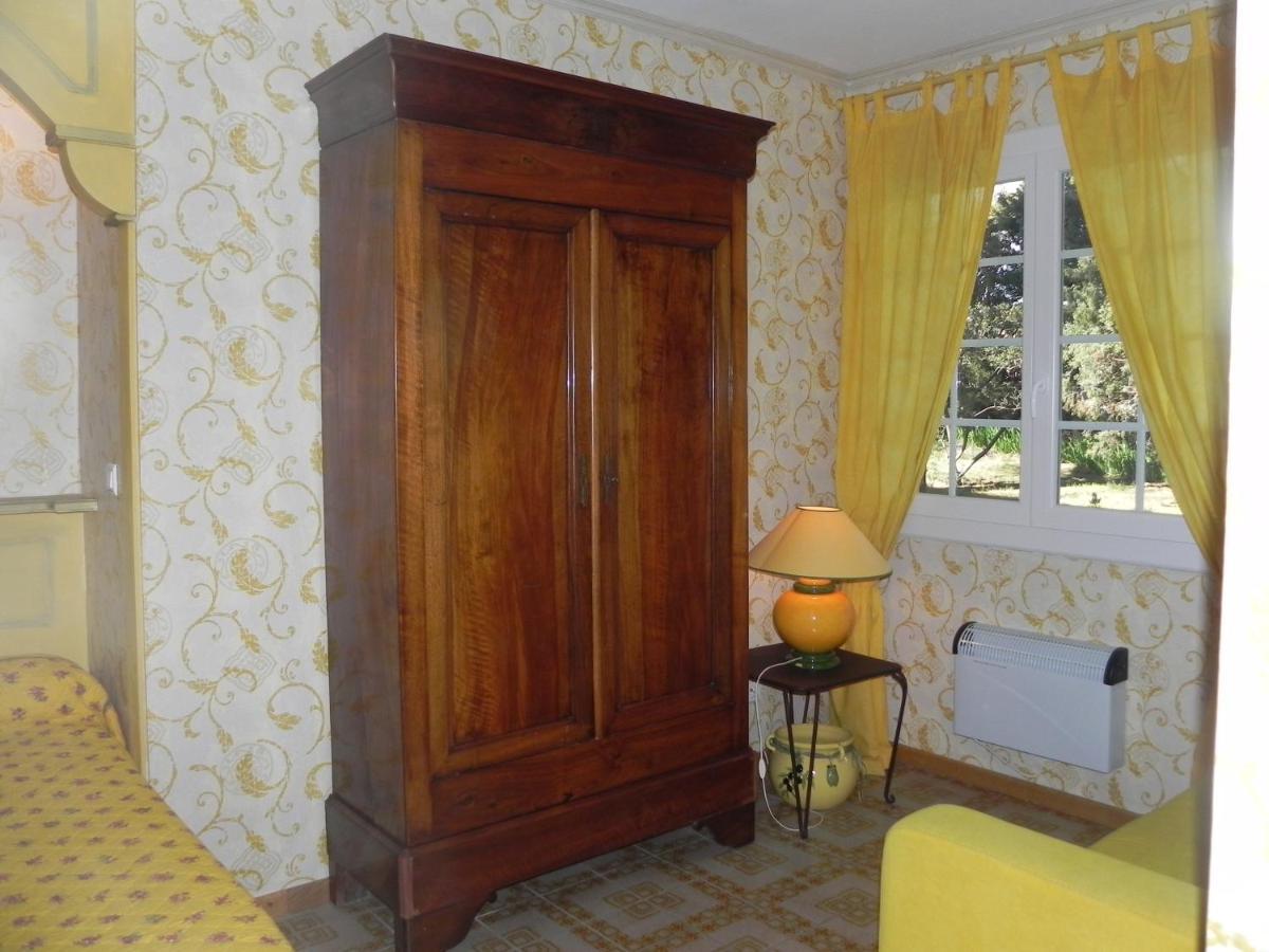 Chambre D'Hote "Avignon" Aramon Exterior foto